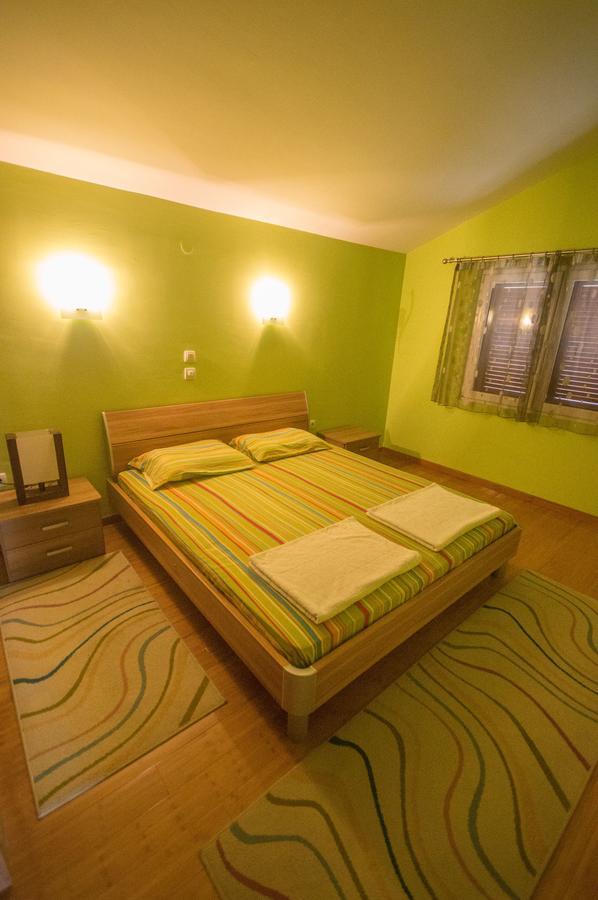 Apartments Cukovic ريسان المظهر الخارجي الصورة