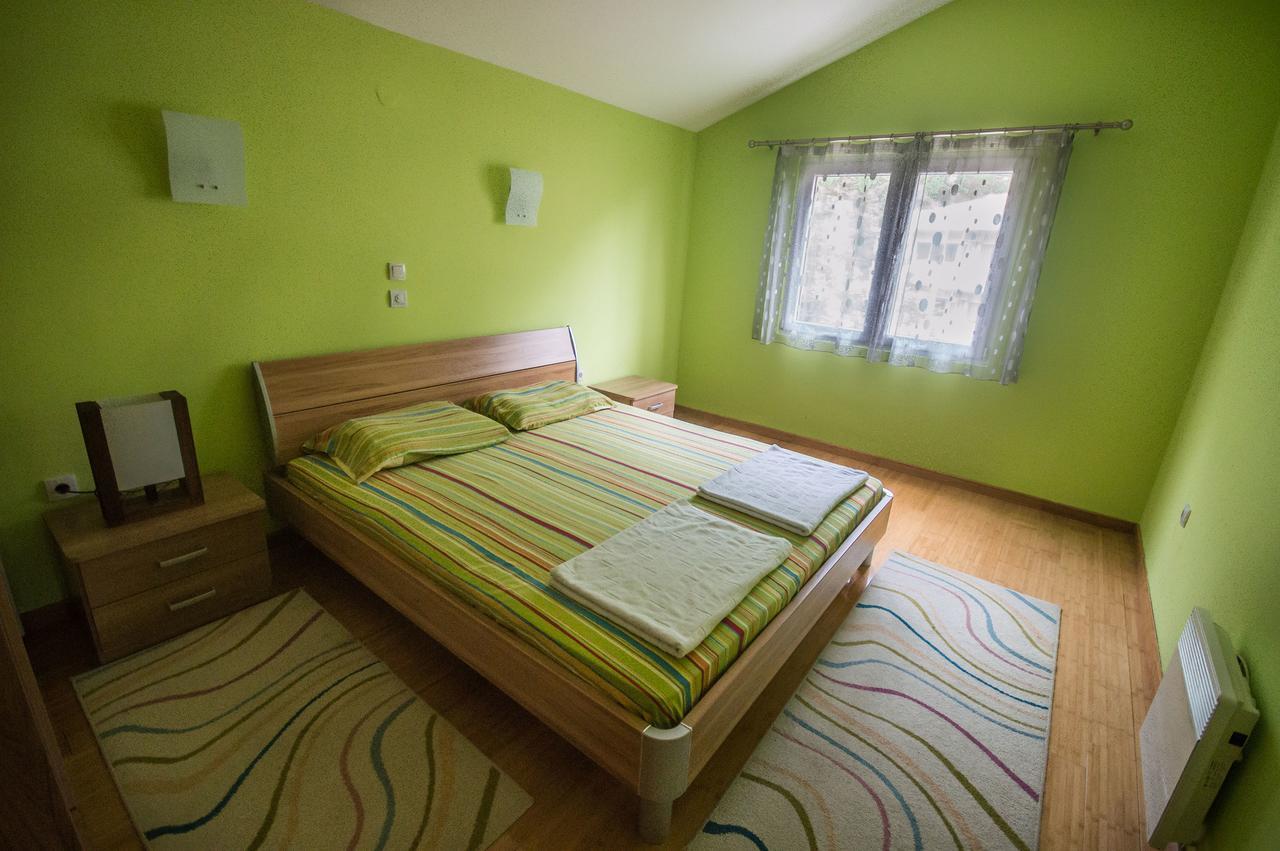 Apartments Cukovic ريسان المظهر الخارجي الصورة